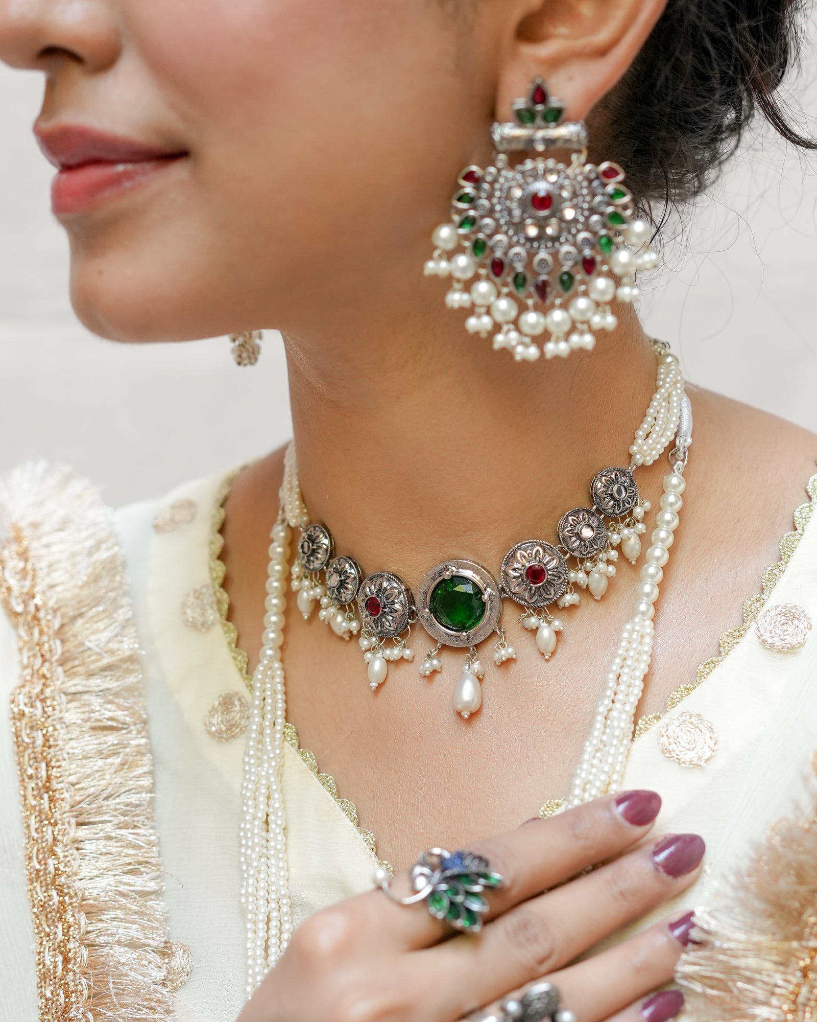 Komal Choker