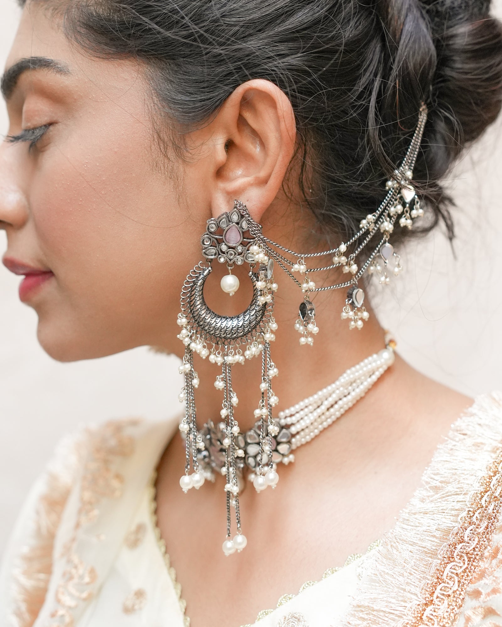 Komal Sahara Earrings