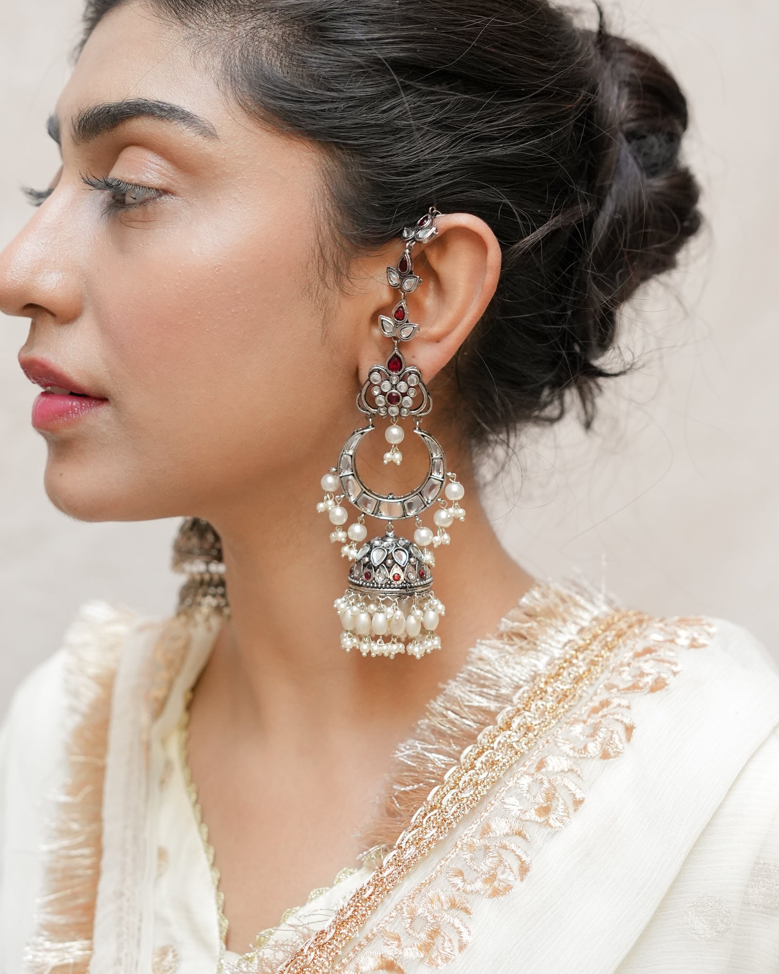 Komal Jhumka