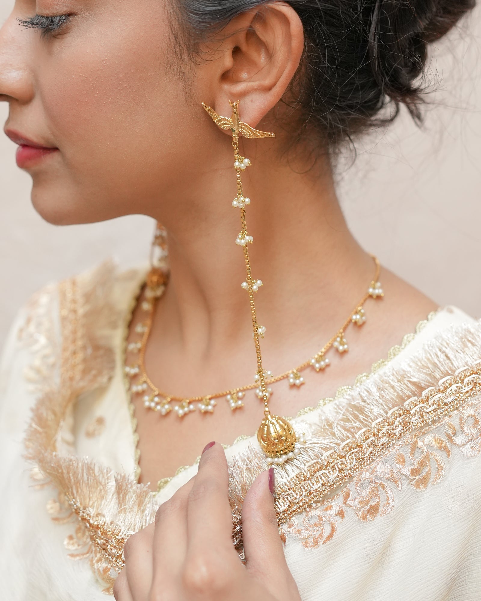 Zenia Dangling Jhumki