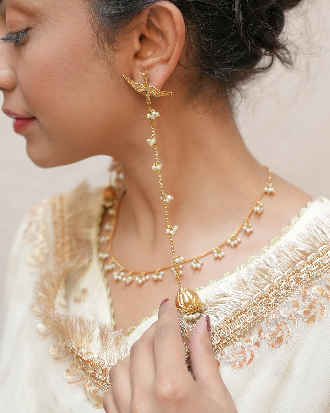 Zenia Dangling Jhumki