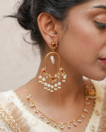 Zenia Hoop Earrings