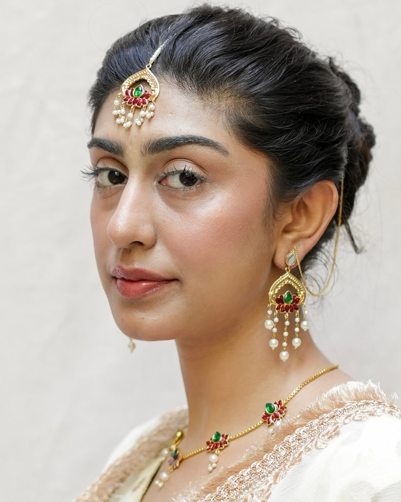 Zenia Matha Tikka
