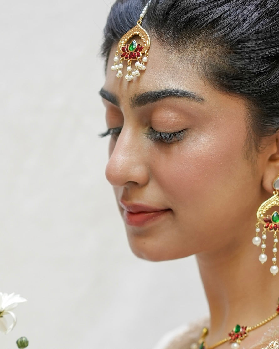 Zenia Matha Tikka