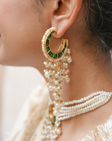 Zenia Pearls Earrings